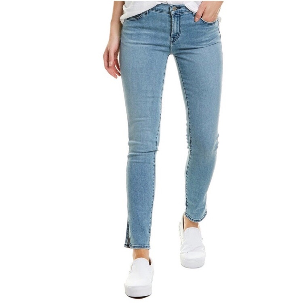 ✨NWOT✨ J Brand High Rise Light Wash Skinny Jeans